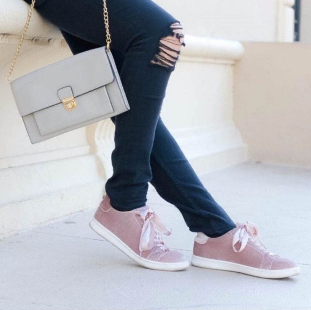 Sam Edelman Marlow Mauve Blush Velvet Sneakers